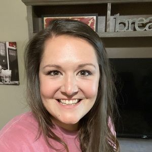 Meet your Posher, Joanna